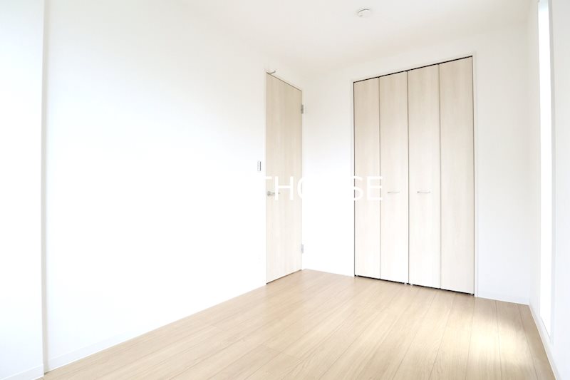 アリーナ・ヒルズ ベッドルーム