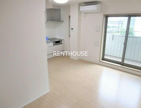 ウエストラウンジ  リビング