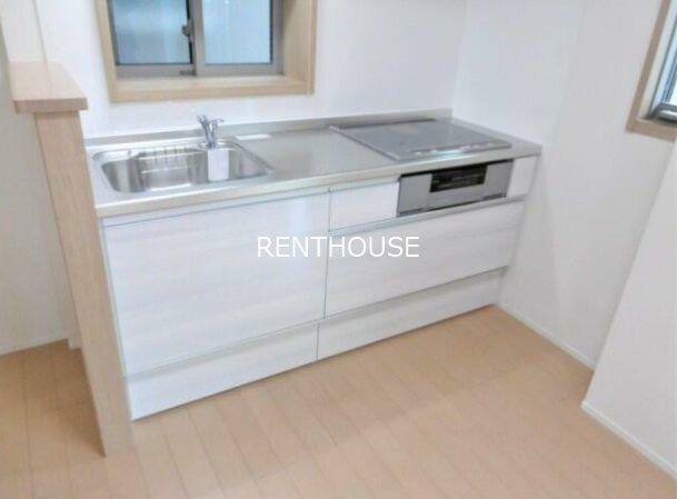 ウエストラウンジ  キッチン