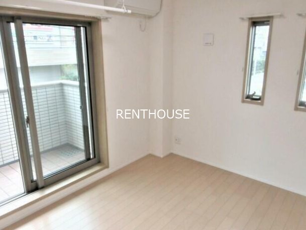 ウエストラウンジ  ベッドルーム