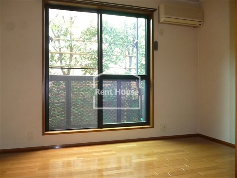 ハピネスⅢ ベッドルーム