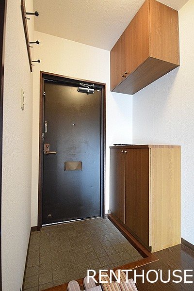 ヴェルドミール  玄関