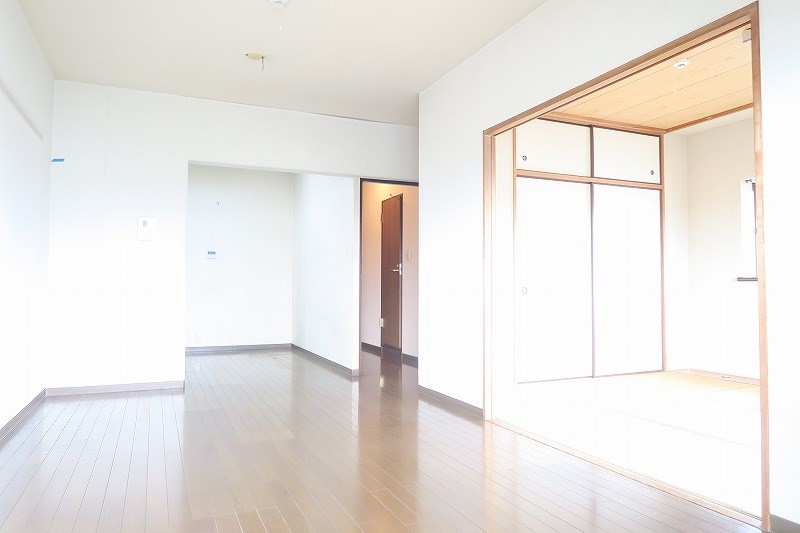 ヴェルドミール   リビング