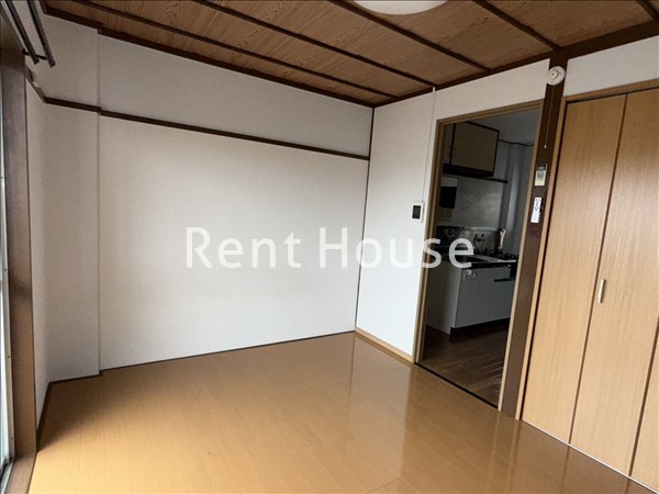 ハイツどうかん山 ベッドルーム