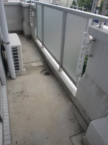 ドマーニ府中 ベランダ