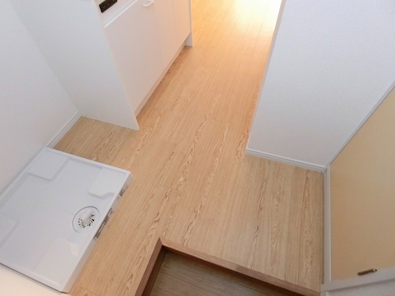 ビレッジ住めば都   玄関