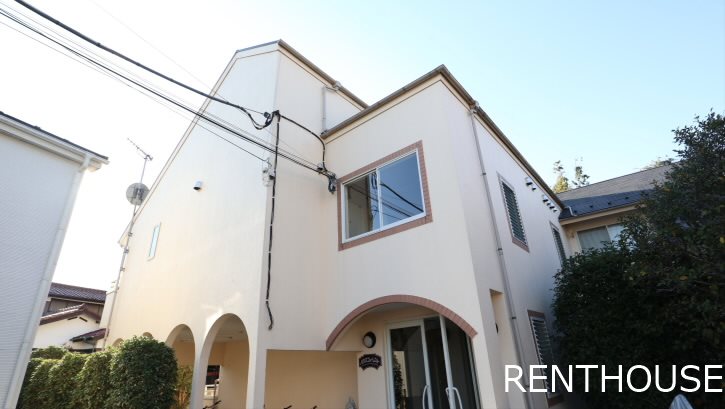 ハウスフォーレスト   外観