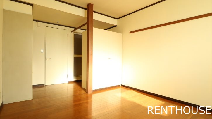 ハウスフォーレスト   リビング