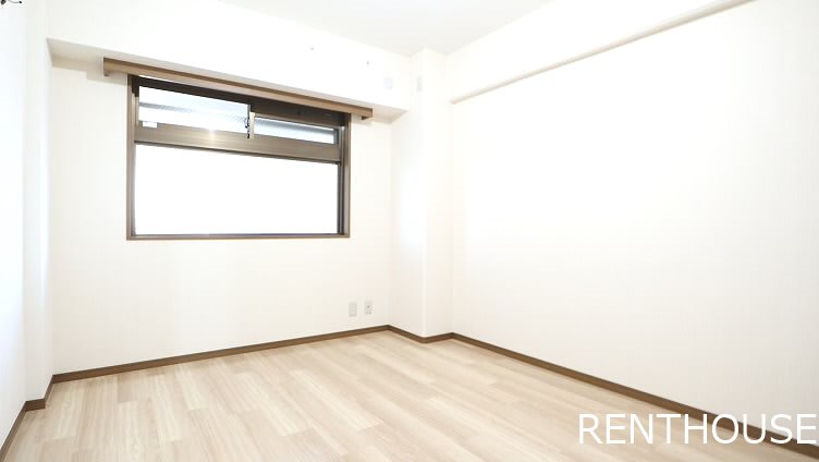 ルミエールヤガサキ    玄関