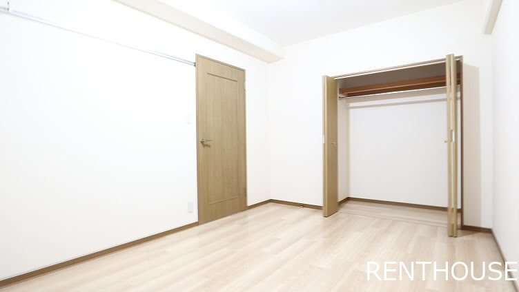 ルミエールヤガサキ    ベッドルーム