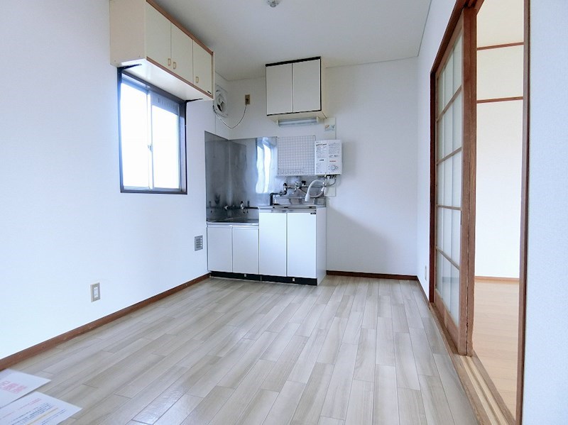 エコーハイツ  玄関