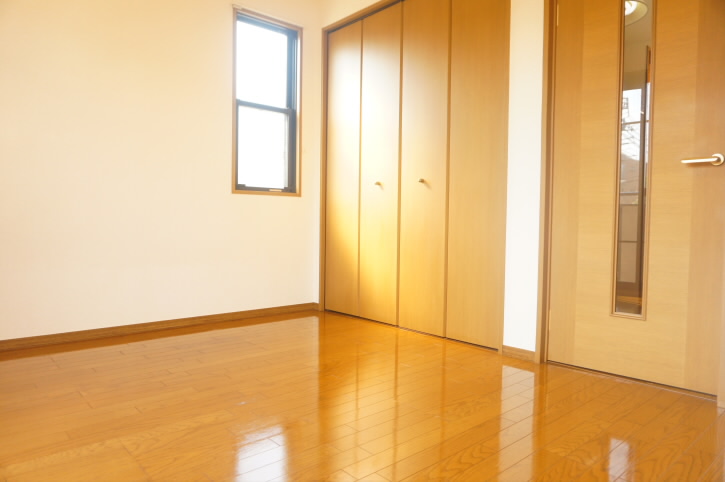 エムヤマグチ    ベッドルーム