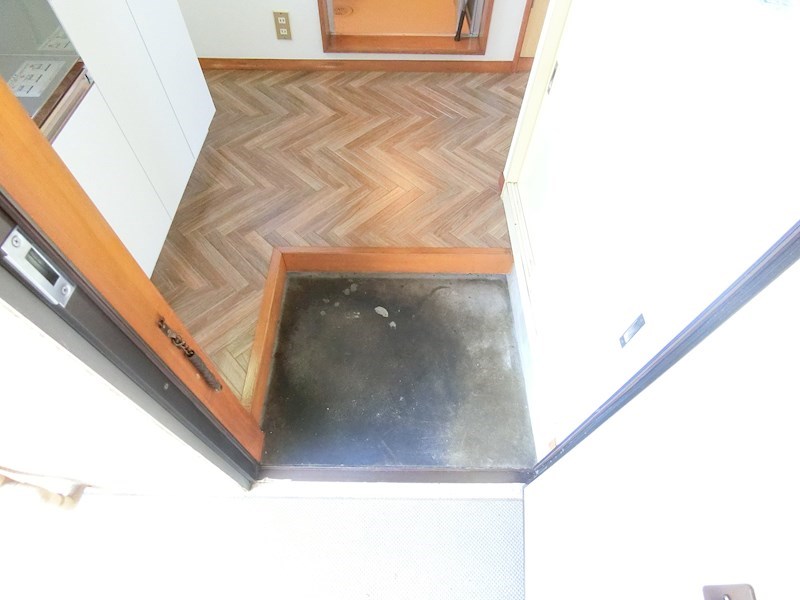 第三コーポ市瀬   玄関