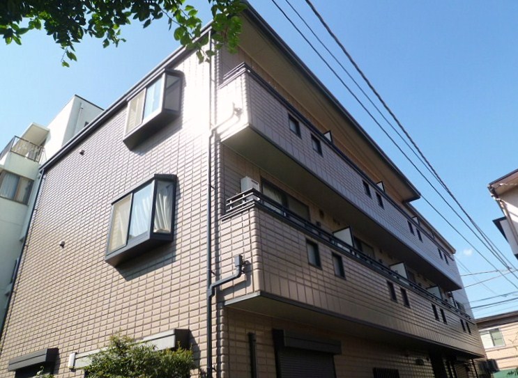 レスポアール   外観