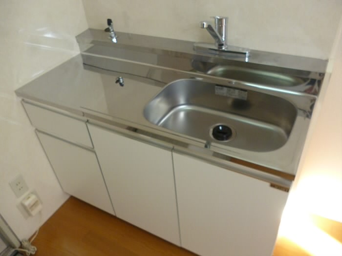 ホワイトハウス【東京外国語大学受験生事前予約可能物件】 キッチン