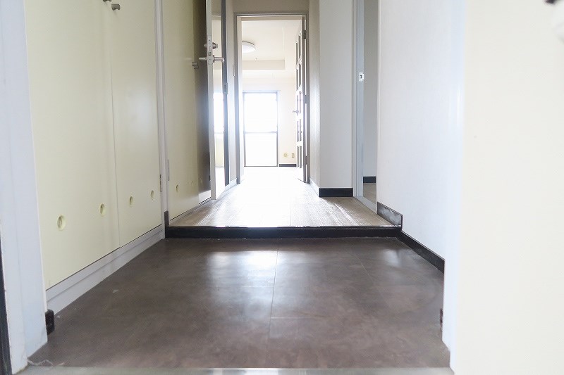 リリーハイム  玄関