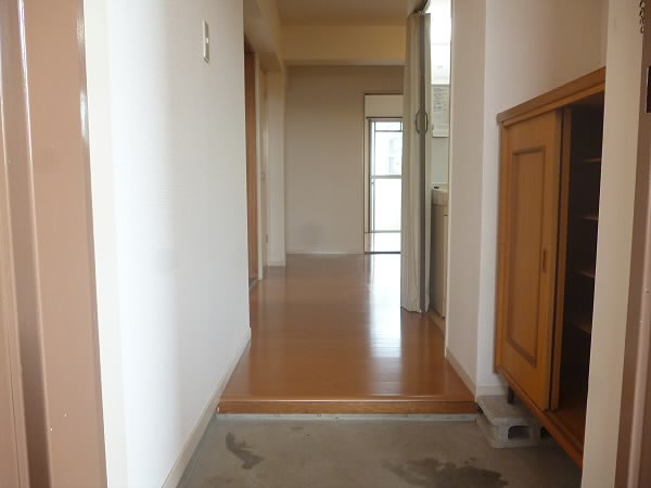 シャルム戸塚 玄関