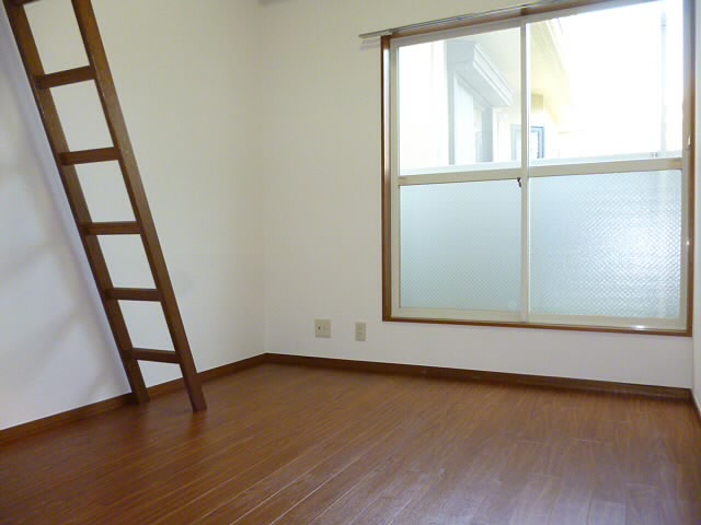 メゾンディソレイユ ベッドルーム