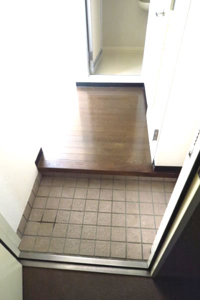 ユーキドエル 玄関