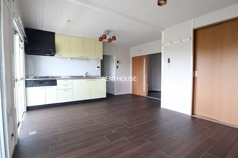 車返団地  リビング