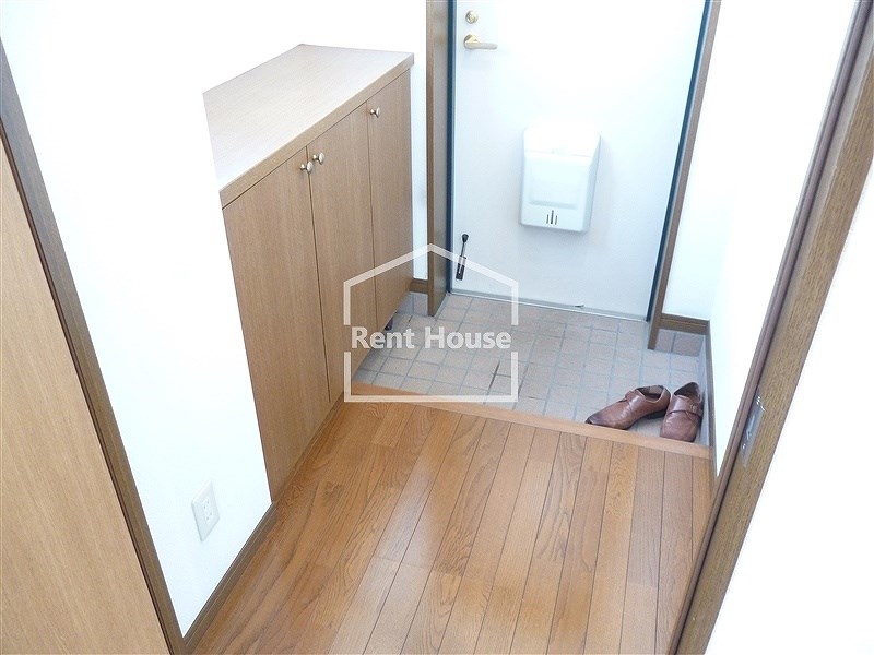 ビバグリーンヒル　当社管理物件  玄関