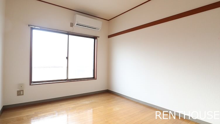 ヴィラハイム　電気通信大学受験生事前予約可能物件 リビング