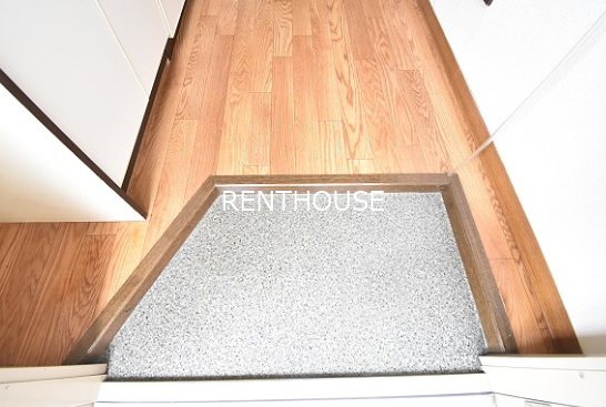 ユニゾン富士見　電気通信大学受験生事前予約可能物件 玄関