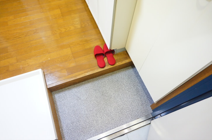 丸忠ビル   玄関