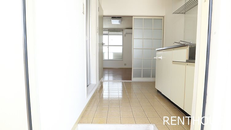 レジェンド若松　東京外国語大学受験生事前予約可能物件 玄関