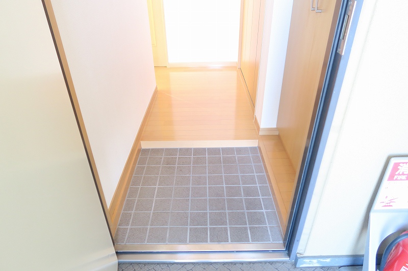 ラ・グロワール 玄関