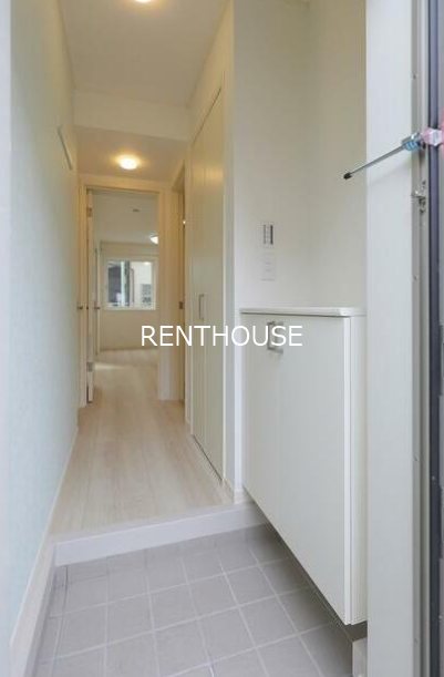 レジアス調布  玄関