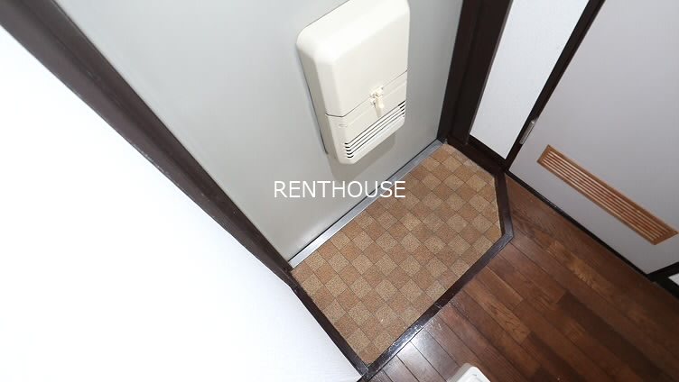 ラスター調布　東京外国語大学＆電気通信大学受験生事前予約可能物件 玄関