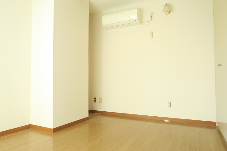 ハイツ神代 ベッドルーム