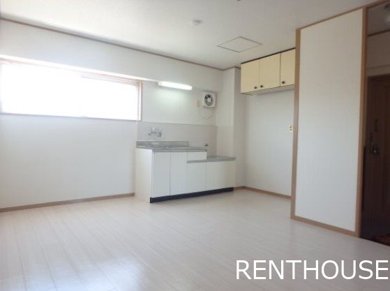 調布第2コーポラス リビング