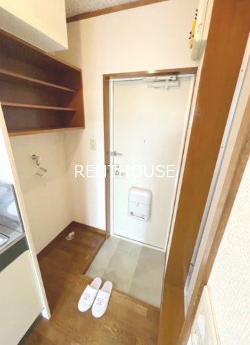 レガシー調布Ⅰ【電気通信大学受験生事前予約可能物件】 玄関