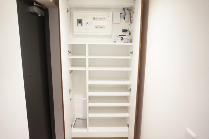 グレーシア調布 玄関