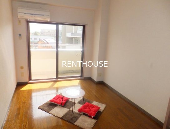 内海押立ビル リビング