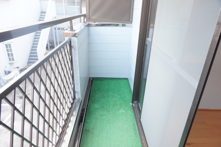 センチュリー上石原13号館  ベランダ