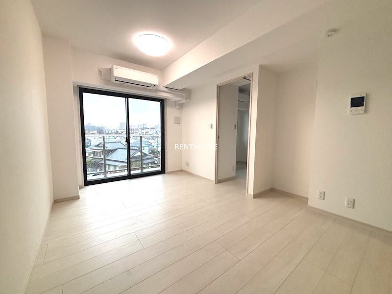 エストゥルース府中 リビング