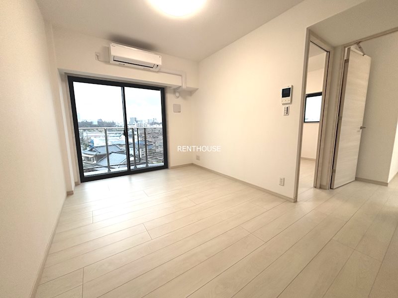 エストゥルース府中   リビング