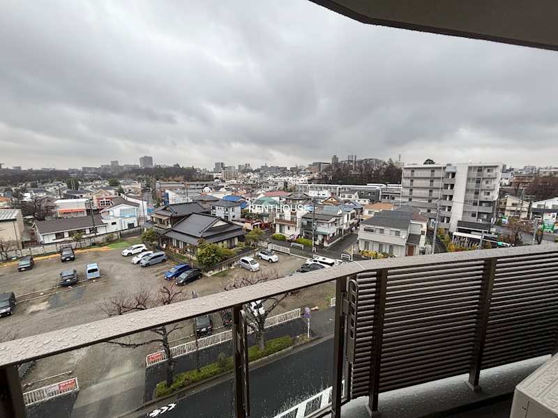 エストゥルース府中 ベランダ