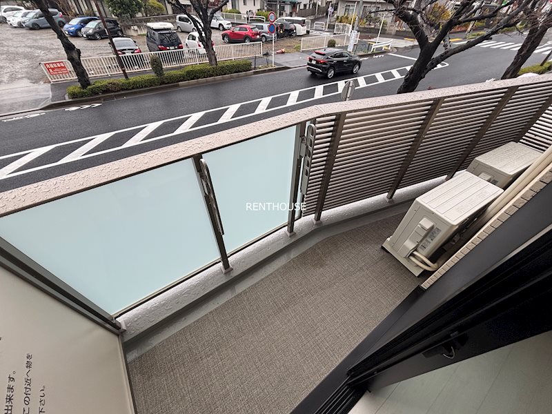 エストゥルース府中 ベランダ