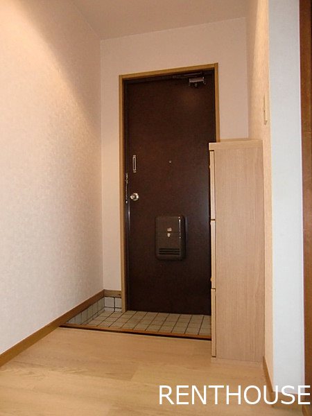 パレス中和泉   玄関