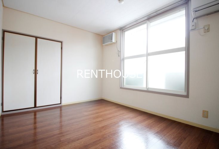 テンダーハイム  リビング