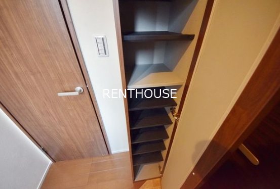 フェリシア その他7