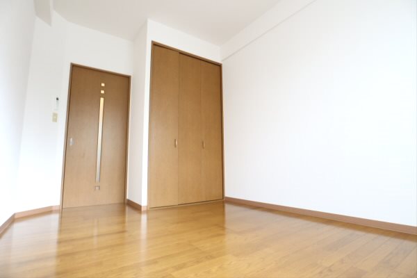 プラダハイツ リビング