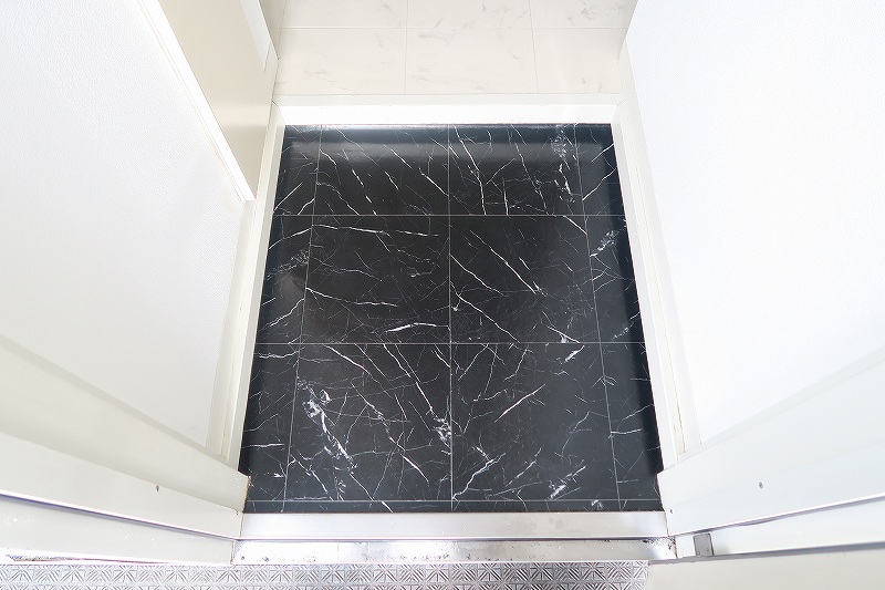 ハウスピュア 　当社管理物件 玄関