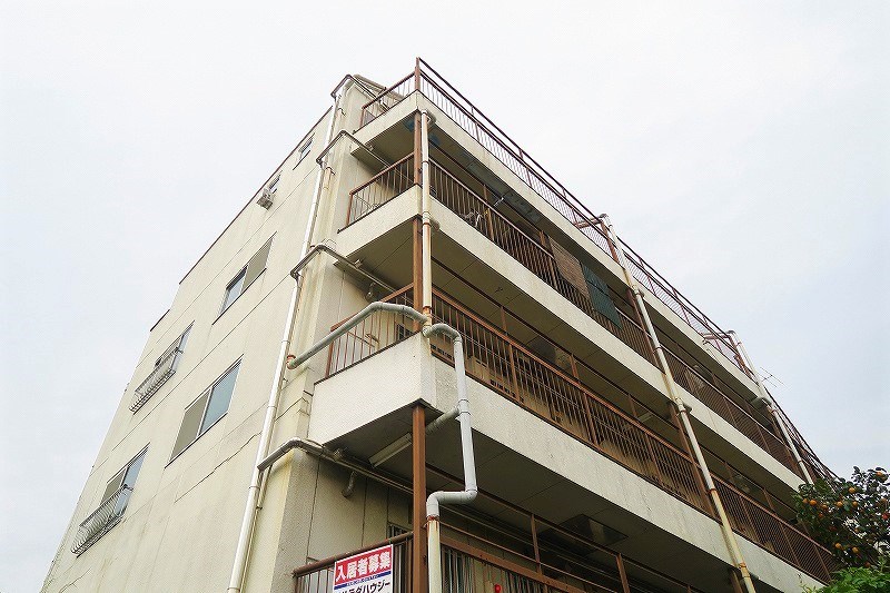 ファミーユ落合 外観