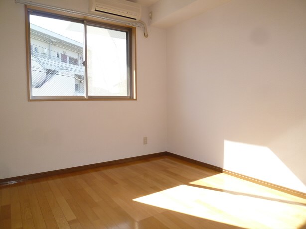 プルミエール   ベッドルーム