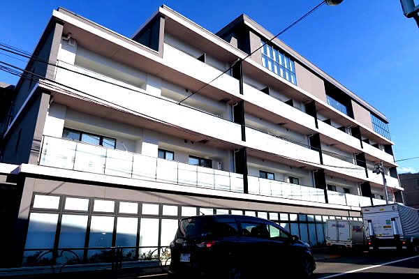 THE Uranus（ジ・ウラヌス）　弊社管理物件 外観